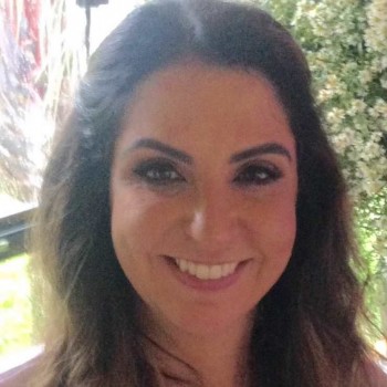 Márcia Aires Rodrigues de Freitas - Ginecologista