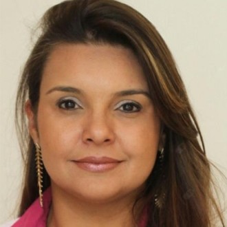 Marcelle Sá Araujo - Cardiologista