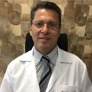 Léo Francisco Leone Junior - Mastologista