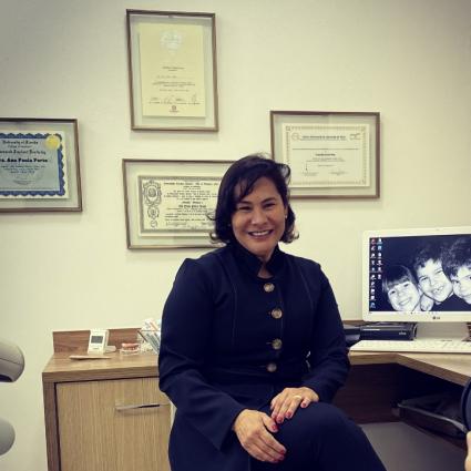 Ana Paula Porto Araujo - Dentista