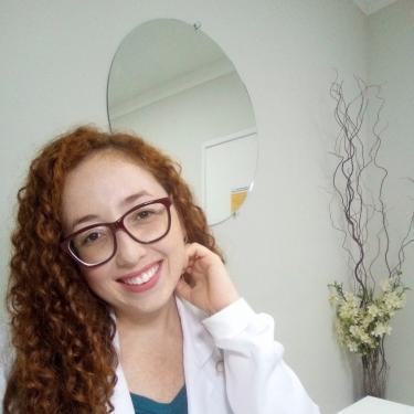 Jacqueline Santini do Nascimento - Nutricionista