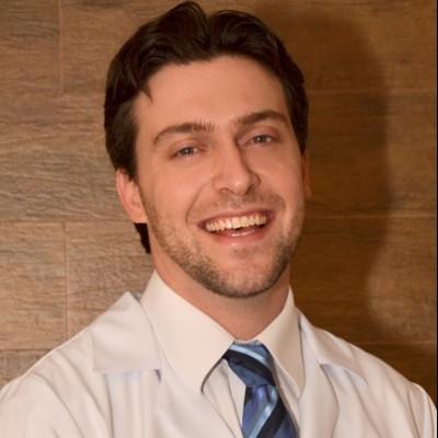 Ramiro Sienra - Pneumologista