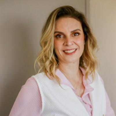 Simone de Paula Pessoa Lima - Médico Geriatra